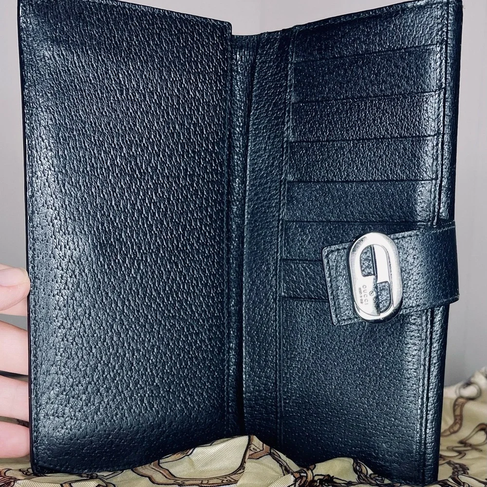 Gucci Black Vintage Long Wallet - Picture 3 of 14